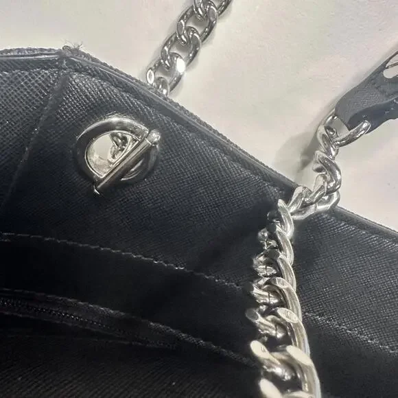 Michael Kors Leather Jet Set Tote Bag - Picture 9 of 11